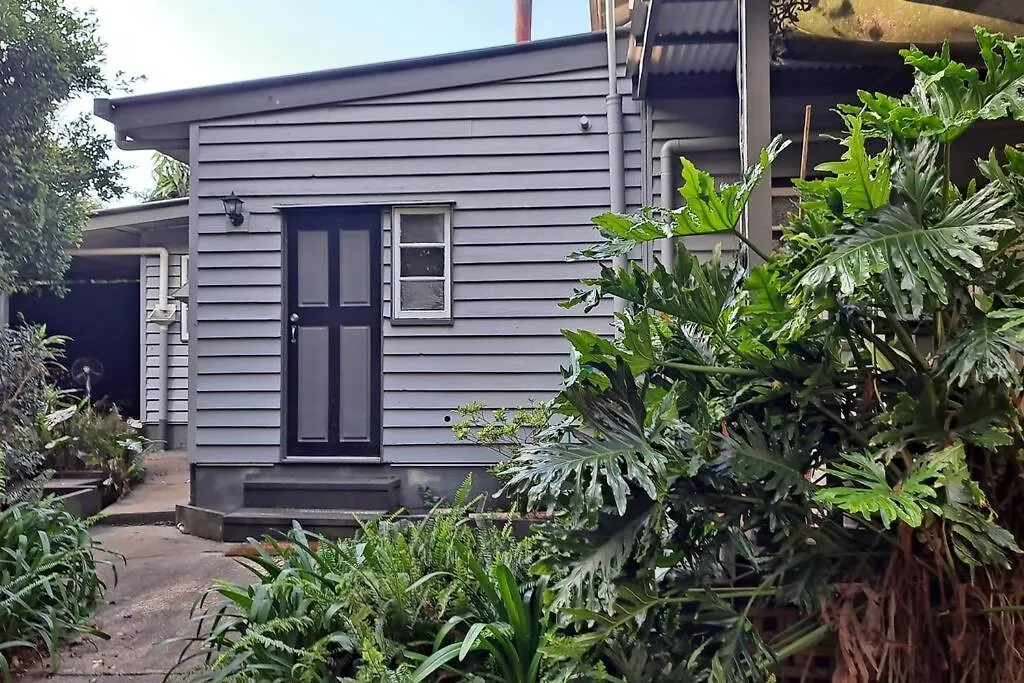 Rosemary Cottage Eagle Heights 0*,